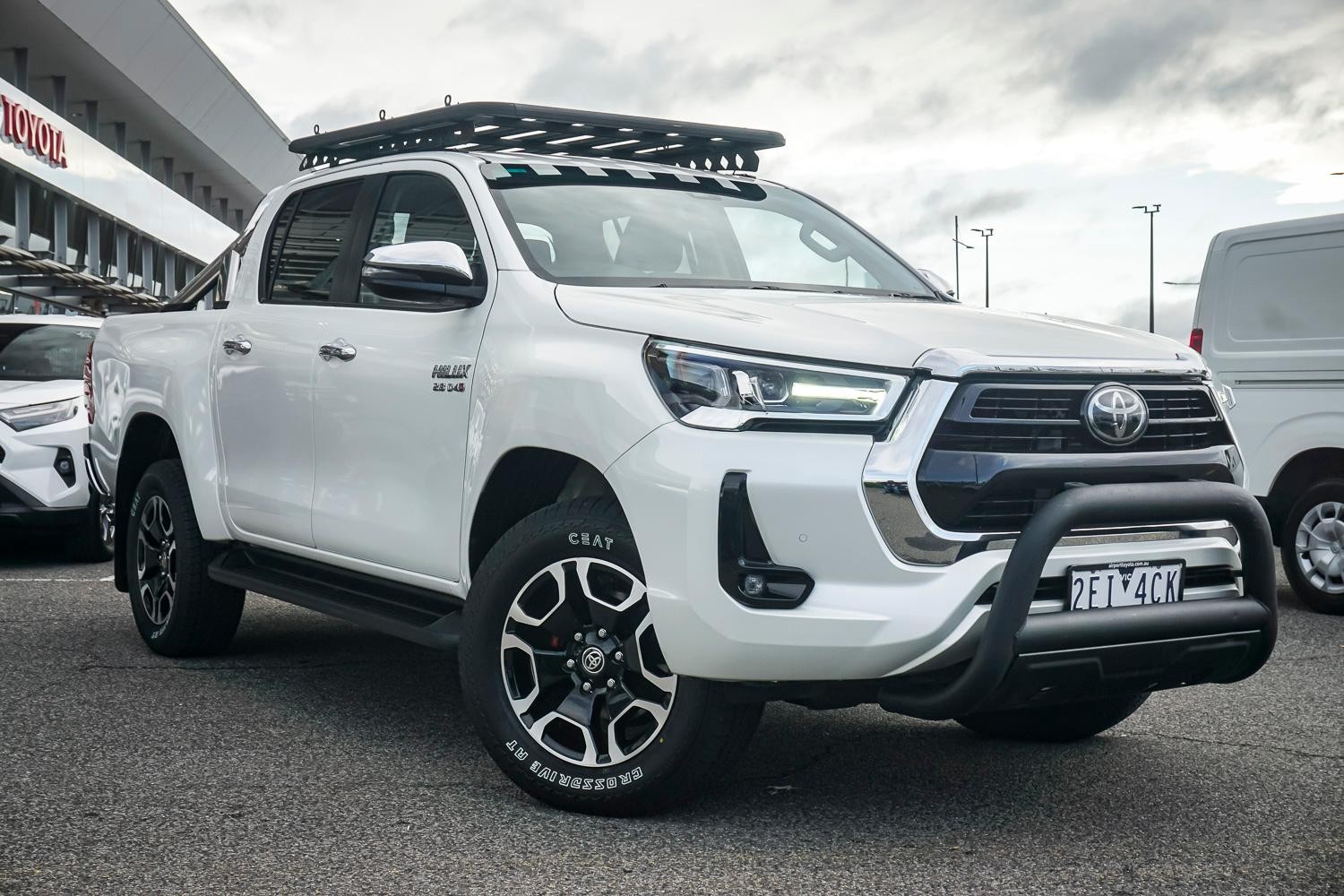 Toyota Hilux image 1