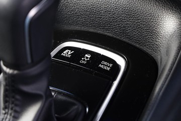 https://dvg-vehicle-assets.s3.amazonaws.com/81177/5q99e8k2fk7cyyxaco6b3oght.jpg