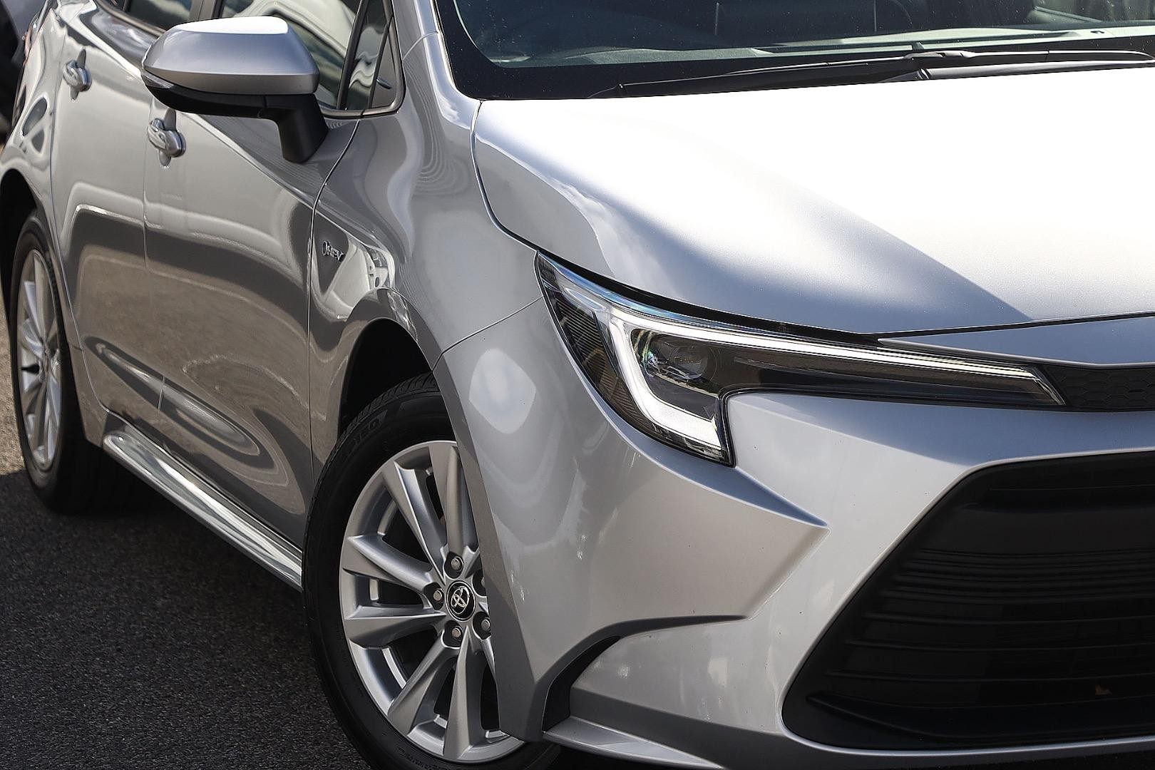 Toyota Corolla image 4