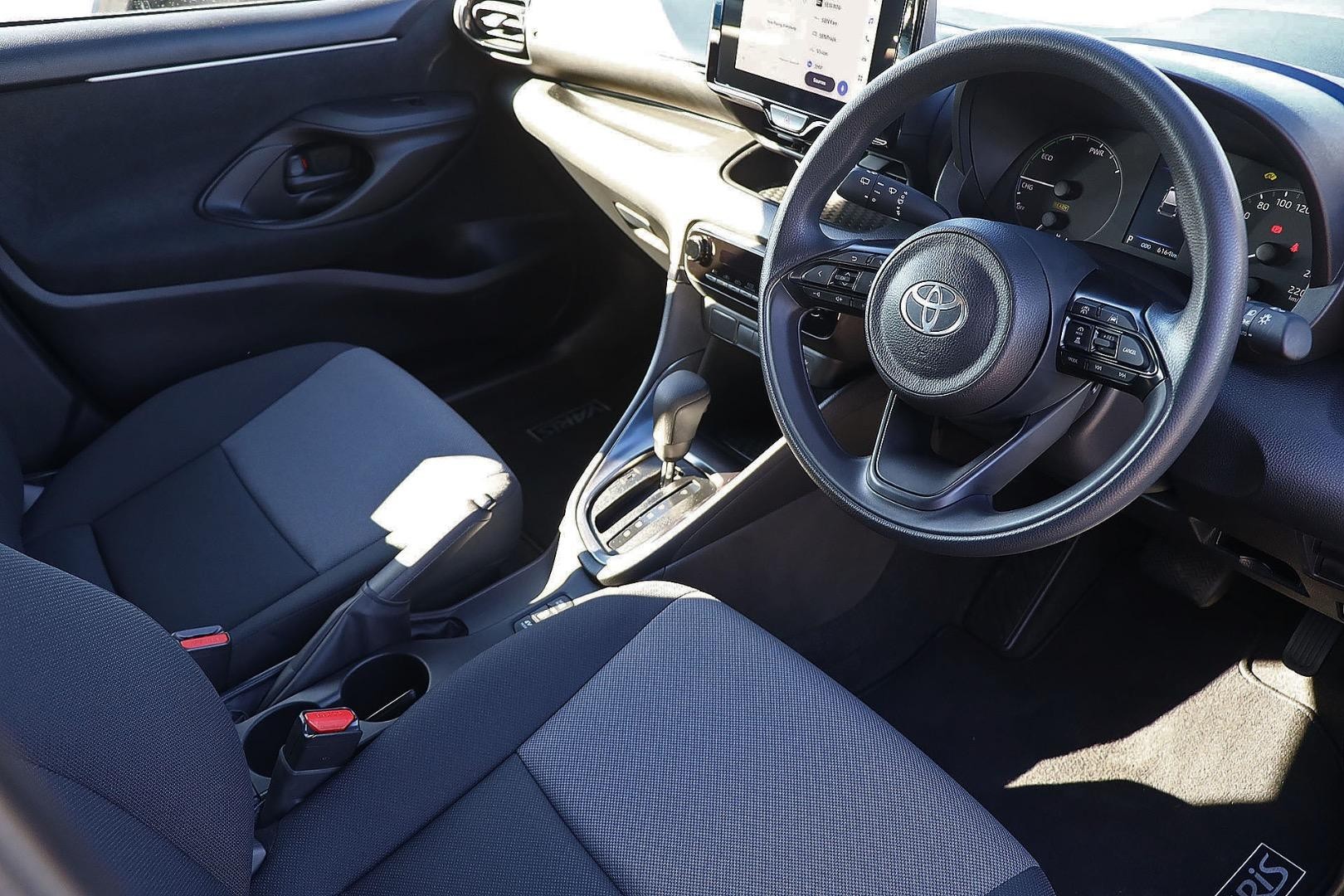 Toyota Yaris image 2