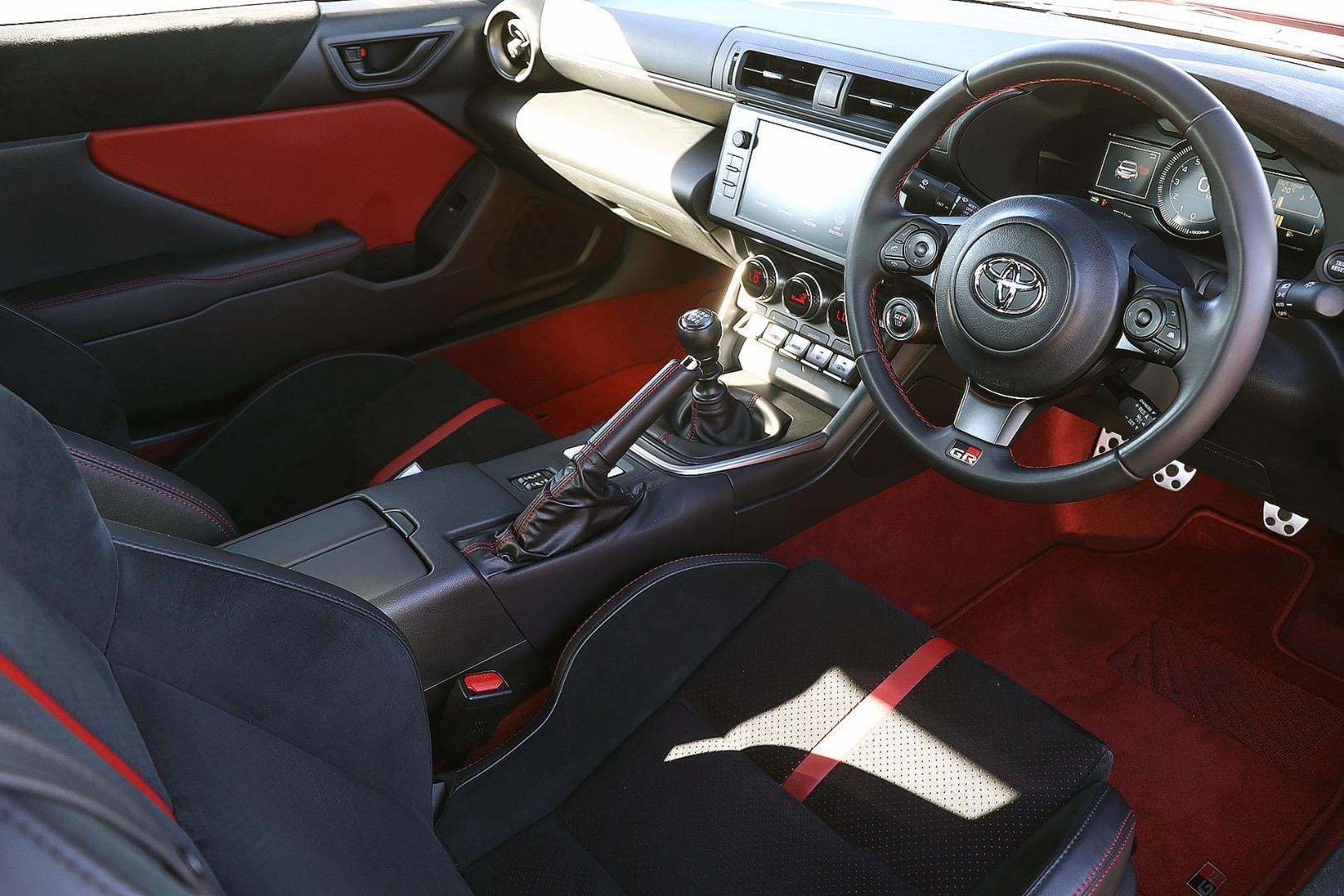 Toyota Gr86 image 2