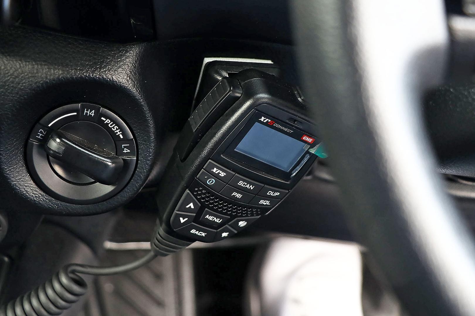 Toyota Hilux image 4