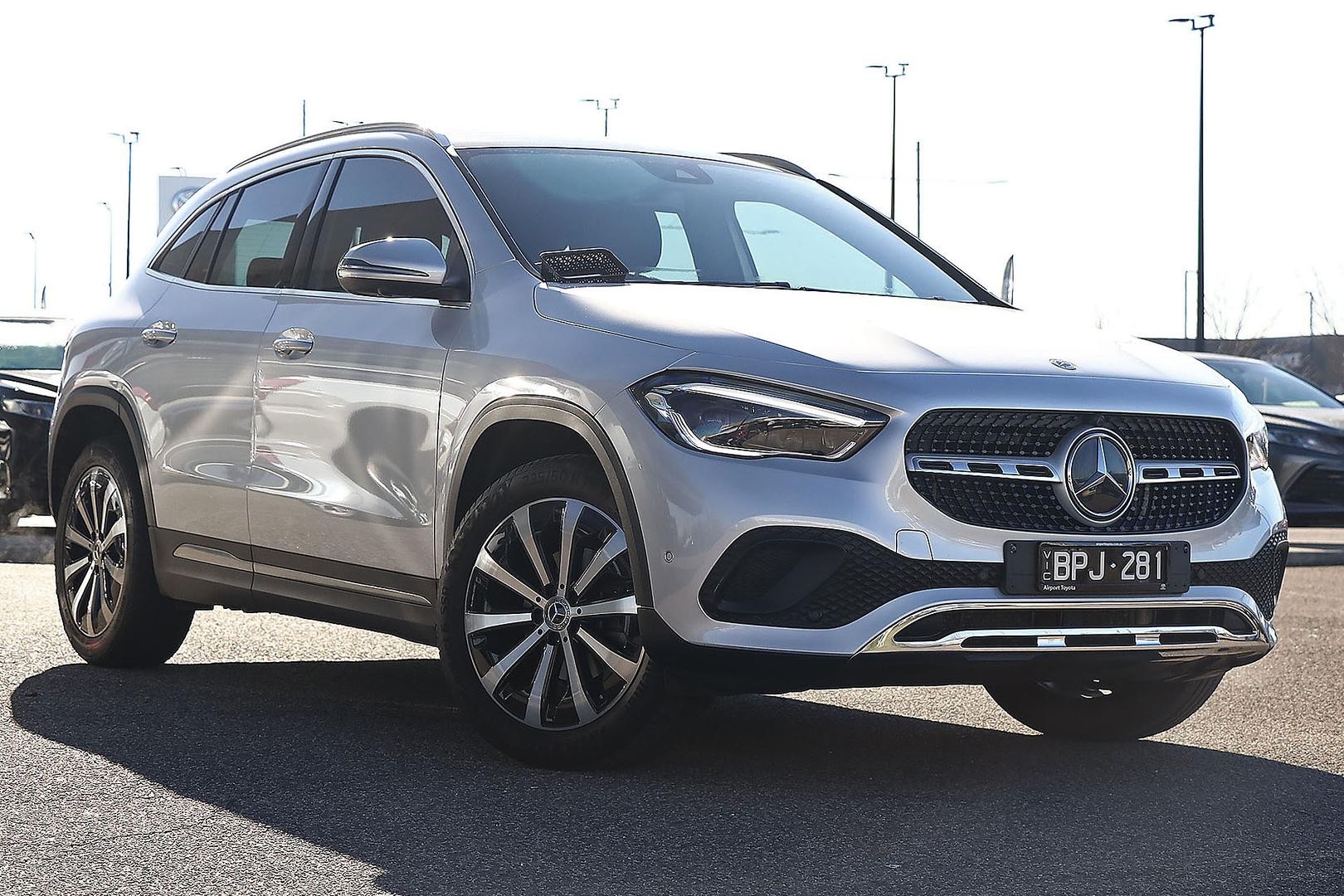 Mercedes Benz Gla-class image 1