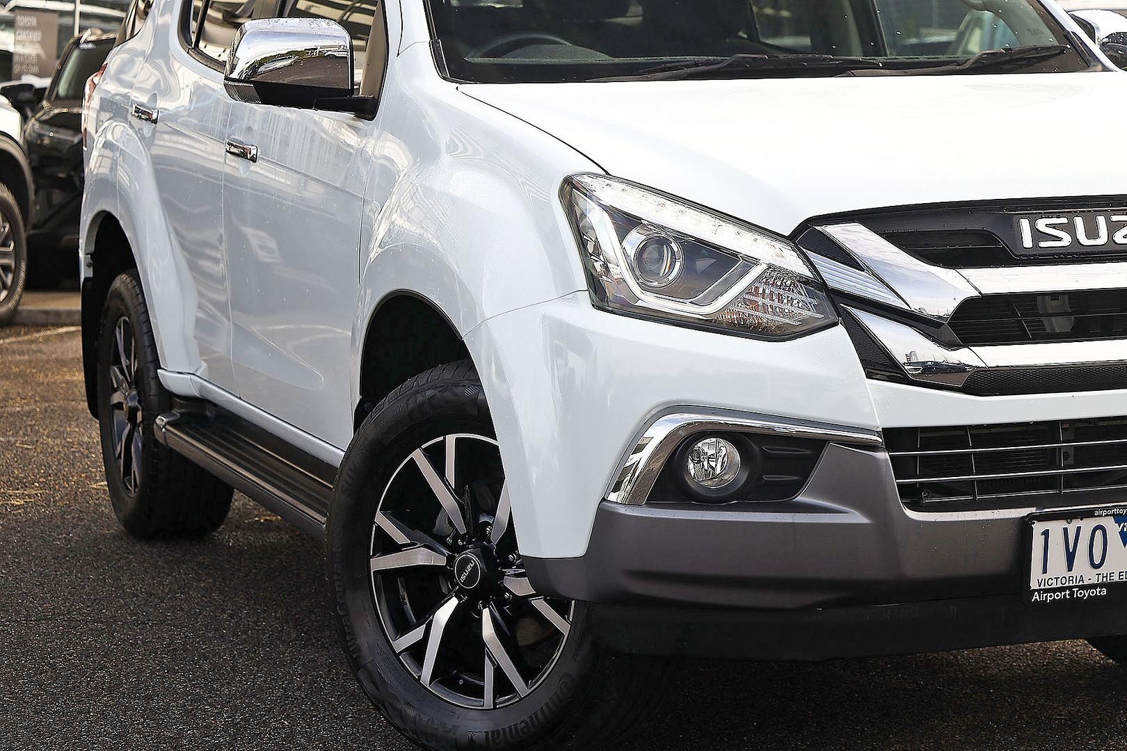 Isuzu Mu-x image 2