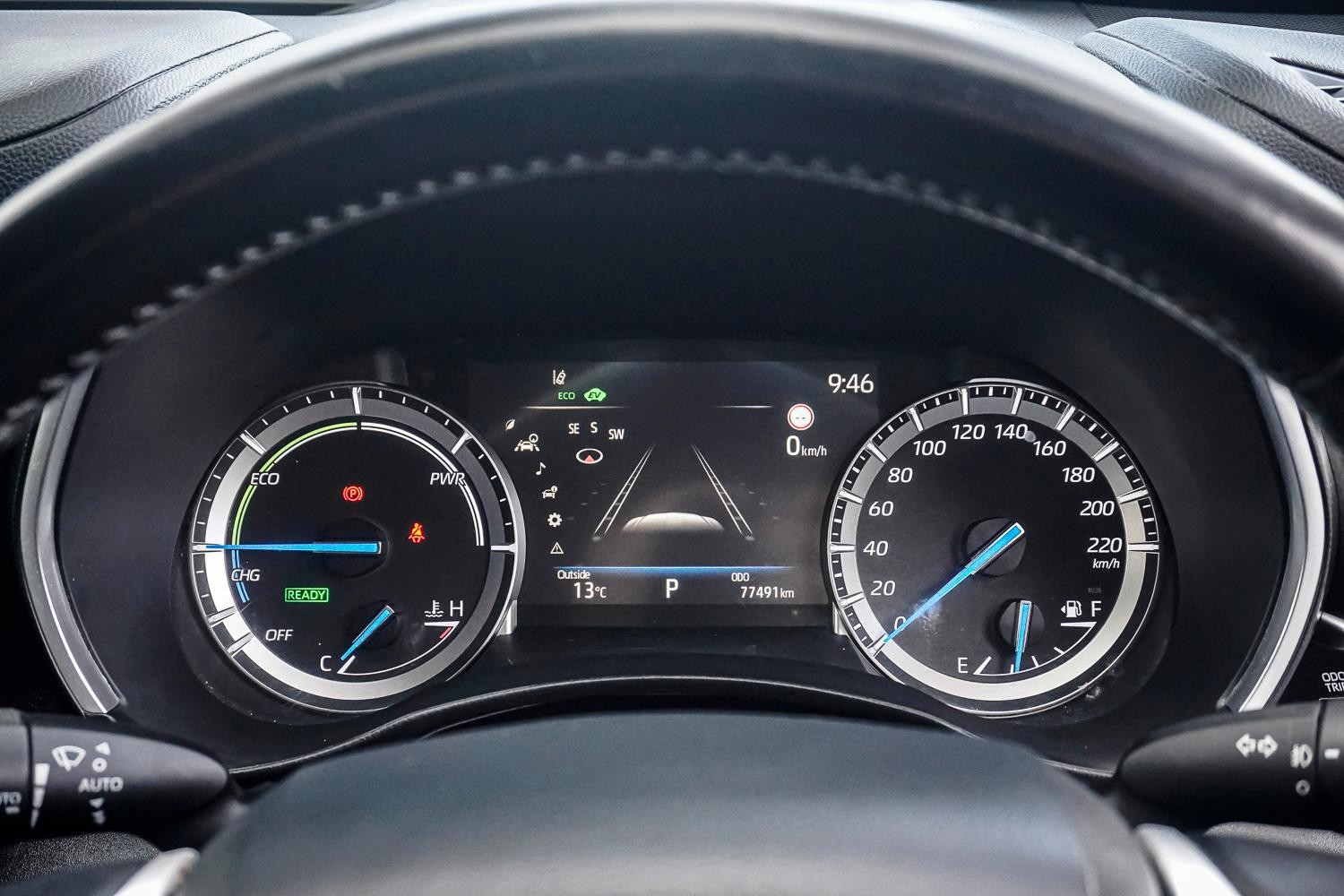 Toyota Kluger image 3