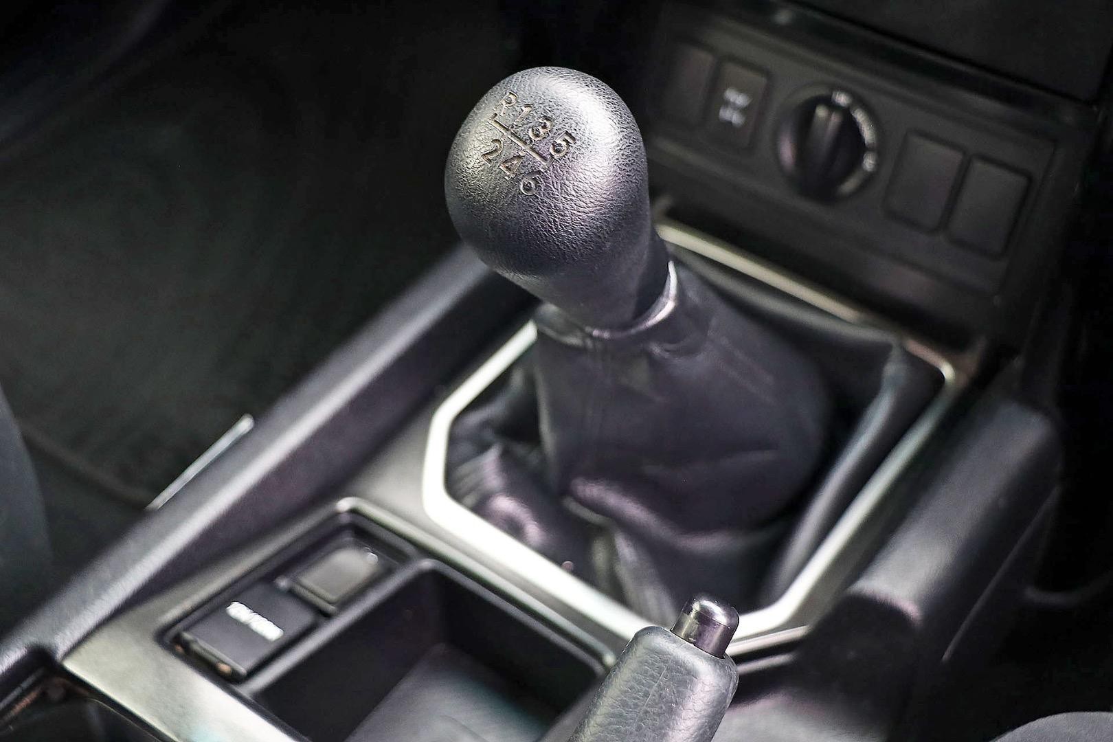 Toyota Landcruiser Prado image 2