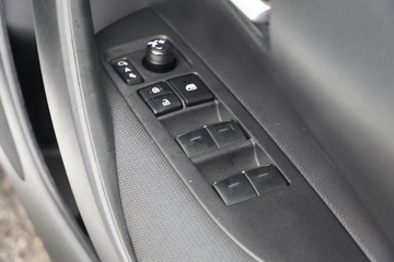 https://dvg-vehicle-assets.s3.amazonaws.com/81290/diipe3h26cnxyxl5mta3136n1.jpg