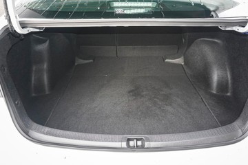 https://dvg-vehicle-assets.s3.amazonaws.com/81311/bks44m5qe5ghqflm582gl7u2y.jpg