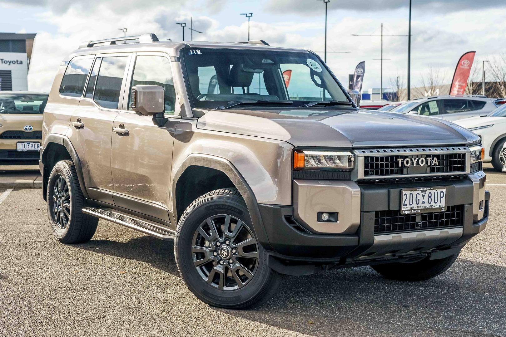 Toyota Landcruiser Prado image 1