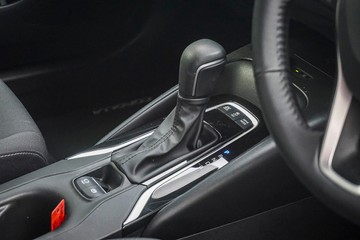https://dvg-vehicle-assets.s3.amazonaws.com/81318/4sf2e37y45wi2y3fyfchspahn.jpg