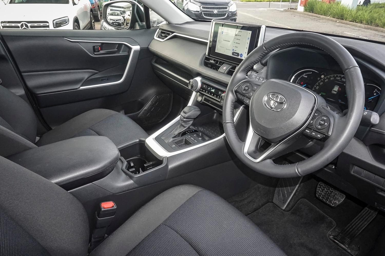 Toyota Rav4 image 3