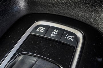 https://dvg-vehicle-assets.s3.amazonaws.com/81324/cfyof3ocs4cuasu6k9v2ua2mh.jpg