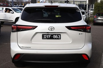 https://dvg-vehicle-assets.s3.amazonaws.com/81329/8ovg4qaz1gjb5vvwkg6by4kdf.jpg