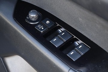 https://dvg-vehicle-assets.s3.amazonaws.com/81345/41riat7l6503hqdyoyq1x0yts.jpg
