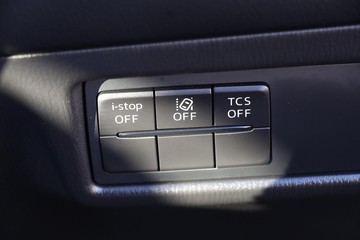https://dvg-vehicle-assets.s3.amazonaws.com/81345/akknpeud8t3m7nmxcpkiv0rx2.jpg