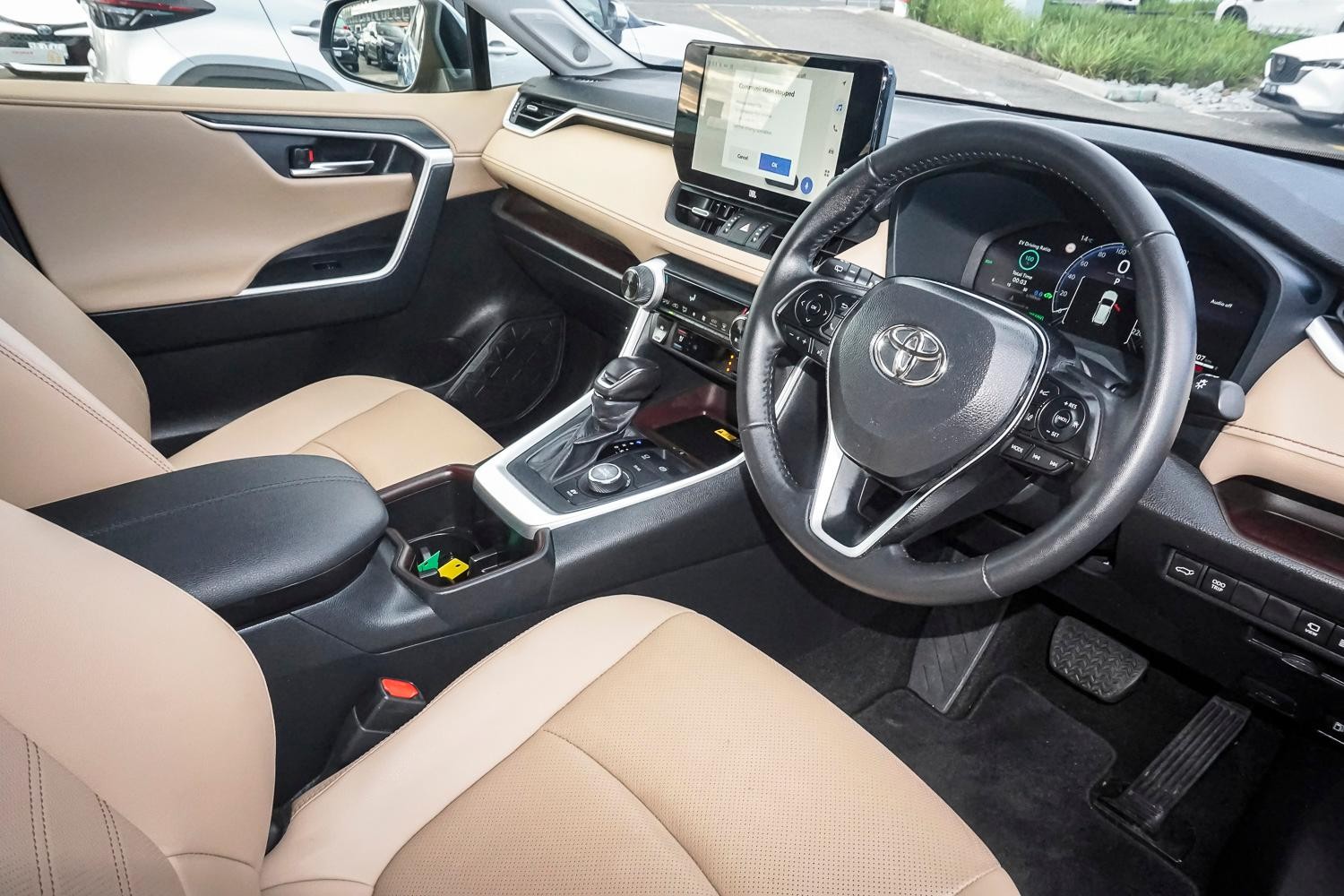 Toyota Rav4 image 4