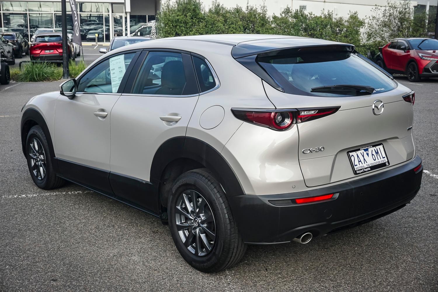 Mazda Cx-30 image 2