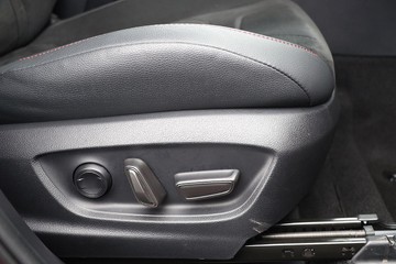 https://dvg-vehicle-assets.s3.amazonaws.com/81352/209personlnngr9l5c62i4ksu.jpg