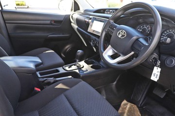 https://dvg-vehicle-assets.s3.amazonaws.com/81361/ifaylmc3ahf8jwcrccbjful3.jpg