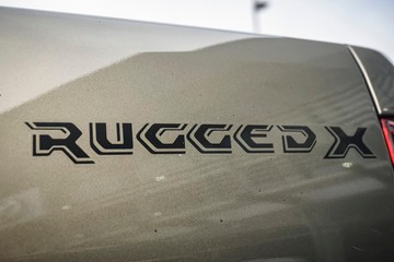 https://dvg-vehicle-assets.s3.amazonaws.com/81375/4ik3sbsigys2x09cya0npneot.jpg