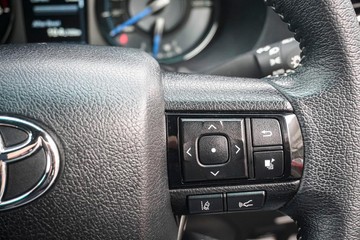 https://dvg-vehicle-assets.s3.amazonaws.com/81375/6ys2dkf26mpba1xv7evjpgy2u.jpg