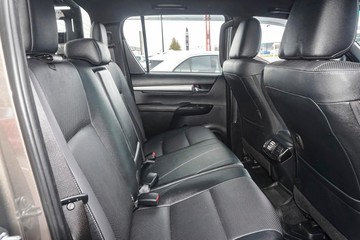 https://dvg-vehicle-assets.s3.amazonaws.com/81375/bha3bxl468cjl8brpjb02dokj.jpg