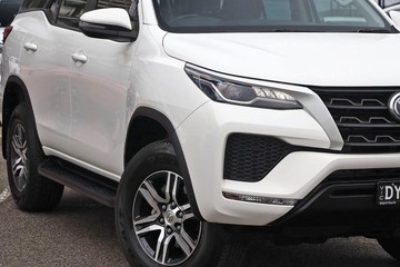 https://dvg-vehicle-assets.s3.amazonaws.com/81397/1o12q5ci0rjcoij0kweouzdem.jpg