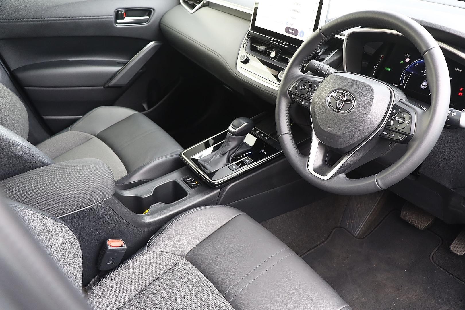 Toyota Corolla Cross image 4