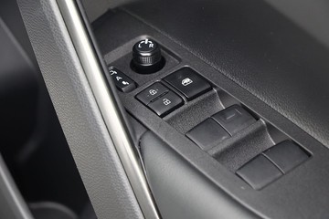https://dvg-vehicle-assets.s3.amazonaws.com/81399/aojy3v8y14ucqgi3htde4jqt1.jpg