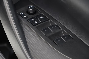 https://dvg-vehicle-assets.s3.amazonaws.com/81401/3zges79feo634ob3vo6h0h7ob.jpg