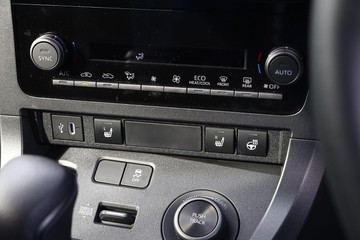 https://dvg-vehicle-assets.s3.amazonaws.com/81403/9fpzny2tljm1mj2lthmwi7gbl.jpg