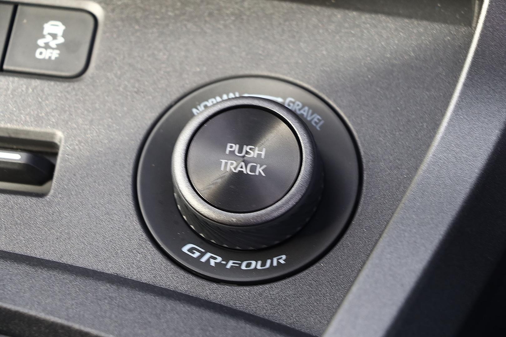 Toyota Yaris image 4