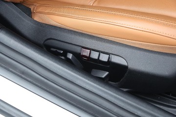 https://dvg-vehicle-assets.s3.amazonaws.com/81407/88c752p429vs65s5mqoebh2pi.jpg