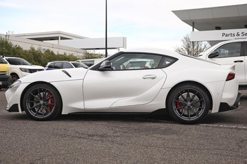 https://dvg-vehicle-assets.s3.amazonaws.com/81407/e5jo72w4bmjo4zq5ux6aebd2t.jpg