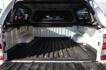 https://dvg-vehicle-assets.s3.amazonaws.com/81411/474g0j183yx68tr75guixgdsh.jpg