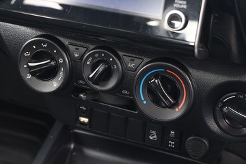 https://dvg-vehicle-assets.s3.amazonaws.com/81412/5l7et1btg6pzgx8ys7c363ihm.jpg