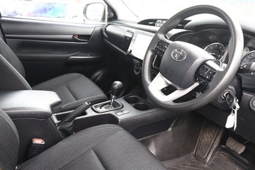 https://dvg-vehicle-assets.s3.amazonaws.com/81412/8q4qyodctkybgjms8asdyb95t.jpg