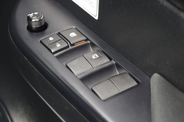 https://dvg-vehicle-assets.s3.amazonaws.com/81412/aqybll2w57m9wg578usk1vjhj.jpg