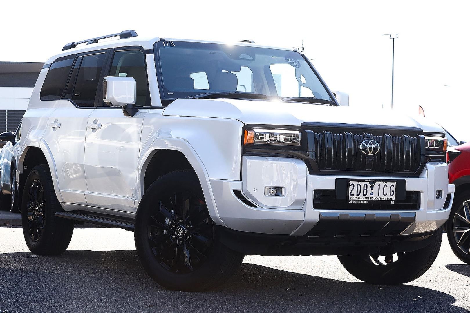 Toyota Landcruiser Prado image 1