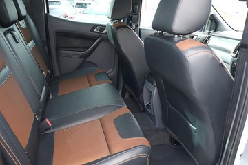 https://dvg-vehicle-assets.s3.amazonaws.com/81439/curbhmvnc0dv6lx73kst1v67q.jpg