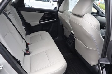 https://dvg-vehicle-assets.s3.amazonaws.com/81440/aiw42h2nledgper398v2i5qh0.jpg