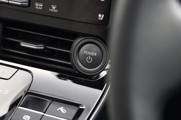 https://dvg-vehicle-assets.s3.amazonaws.com/81440/f4abeaokvl601sh3y3b3klsxe.jpg