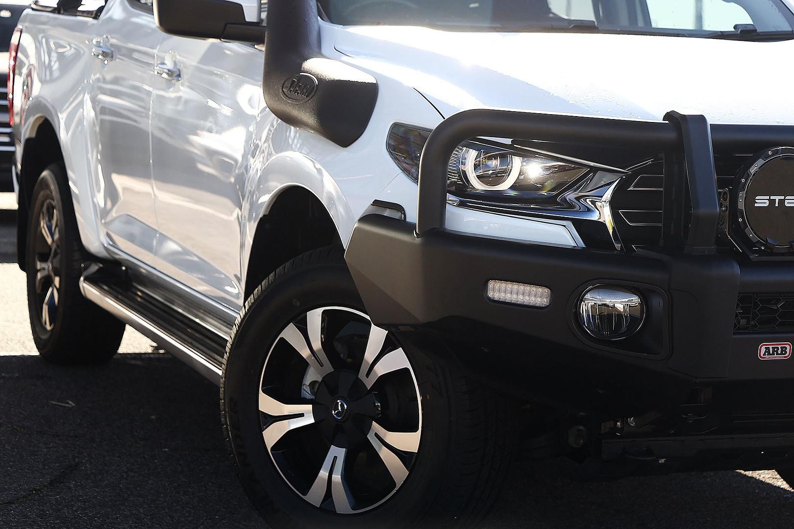 Mazda Bt-50 image 4