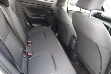 https://dvg-vehicle-assets.s3.amazonaws.com/81460/di9n3t2og4t0qtang7yxr6c0y.jpg