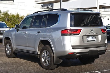 https://dvg-vehicle-assets.s3.amazonaws.com/81461/7hmn48fdwjfcfxm99lsf1ygll.jpg