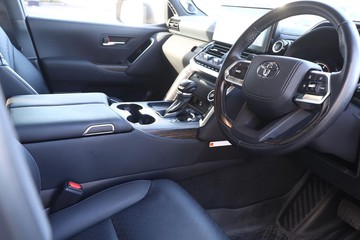 https://dvg-vehicle-assets.s3.amazonaws.com/81461/f1fahi7p2c85l2565dpbquhw3.jpg