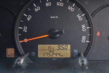 https://dvg-vehicle-assets.s3.amazonaws.com/81467/32fj3b7pmqveqhe9aphder50a.jpg