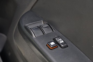 https://dvg-vehicle-assets.s3.amazonaws.com/81467/alrz5a1apy0mrbde0wcltr3bf.jpg