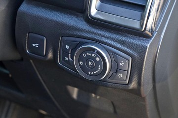 https://dvg-vehicle-assets.s3.amazonaws.com/81468/1wypu46tm7yrn4em7sicvqazv.jpg