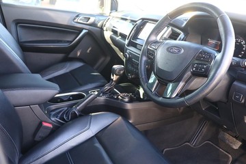 https://dvg-vehicle-assets.s3.amazonaws.com/81468/3k7t5txq8x2tgxenbrdairys5.jpg